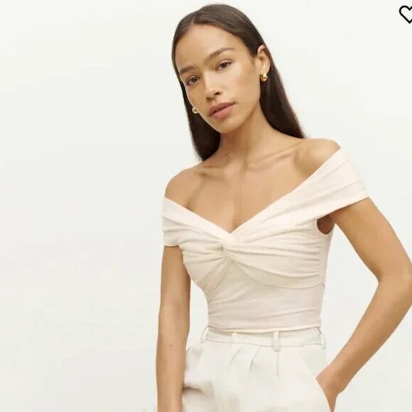Reformation Tops - Reformation Ezlynn Knit Top Ivory (Size S)
